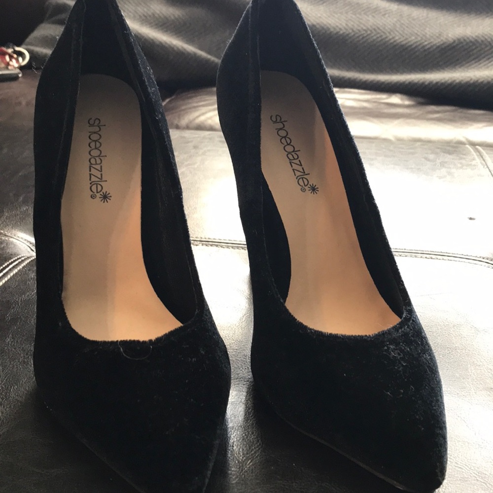 Brand NEW heels